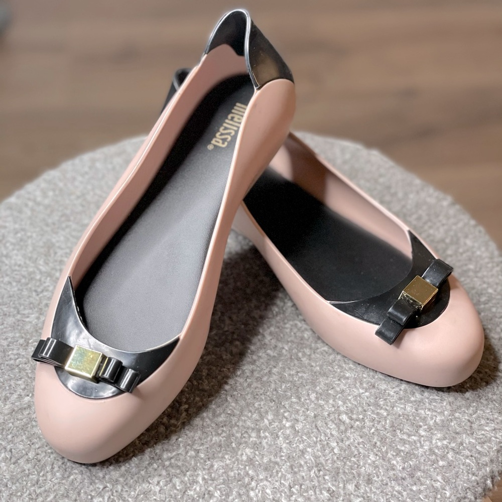 Melissa Women’s Ultragirl Bow Mary Jane Flat